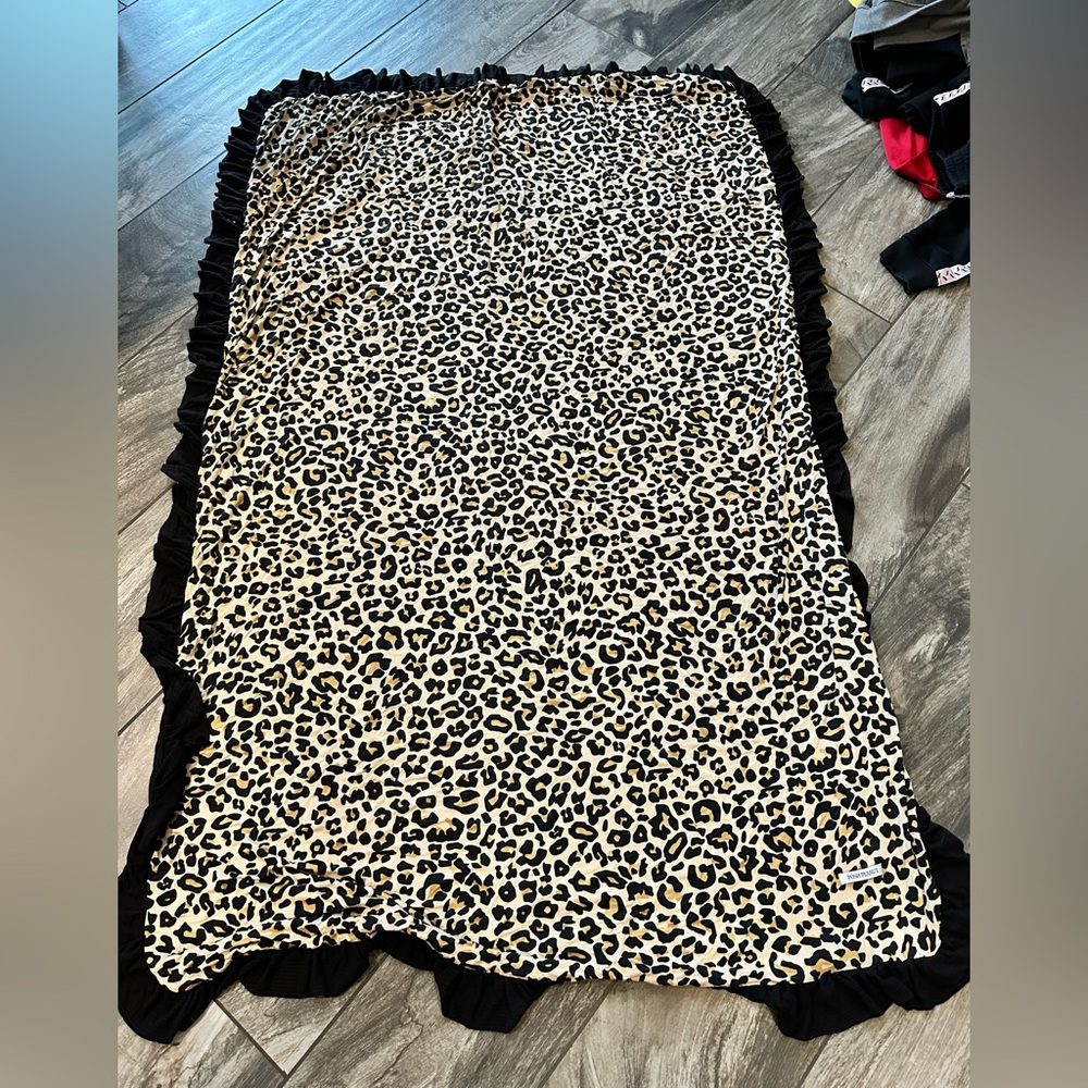 Posh Peanut Lana Leopard Patoo - double sided - ribbed Blk - *limited edition*